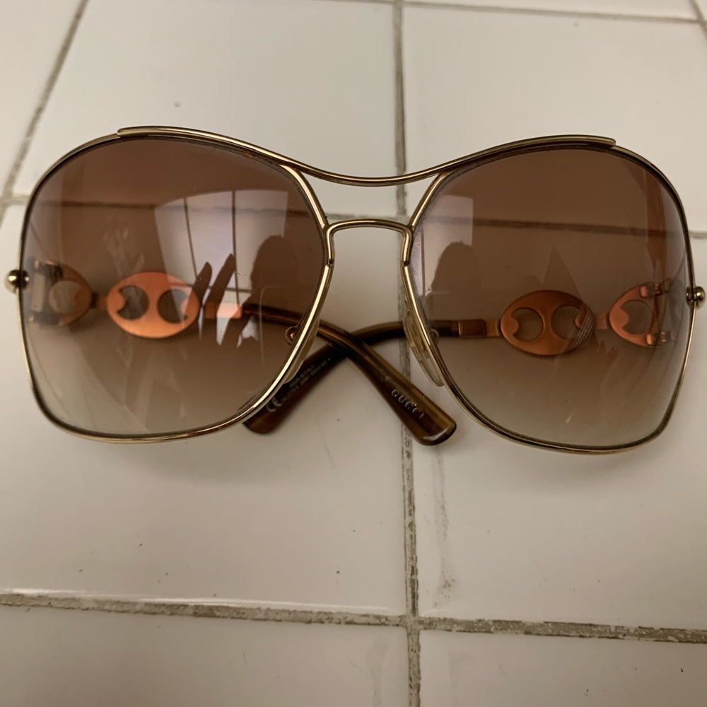 Gucci Gold Chain Sunglasses